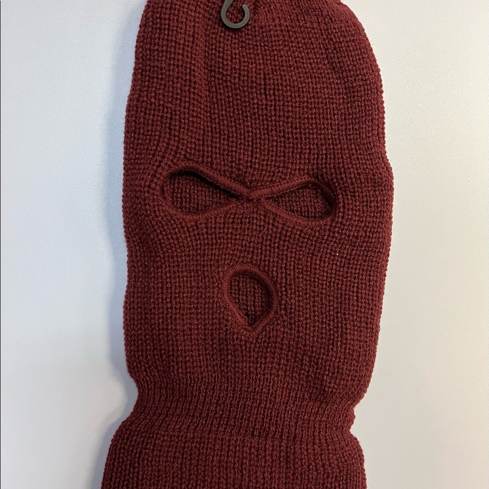 Three Holes Fashion Mask / Burgundy